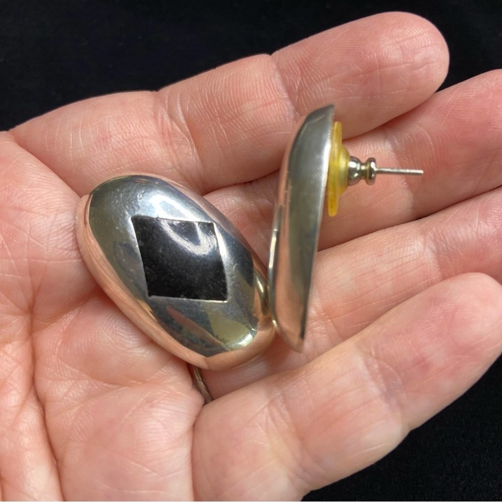 Sterling silver 1980’s oval and onyx post earrings - Picture 4 of 5